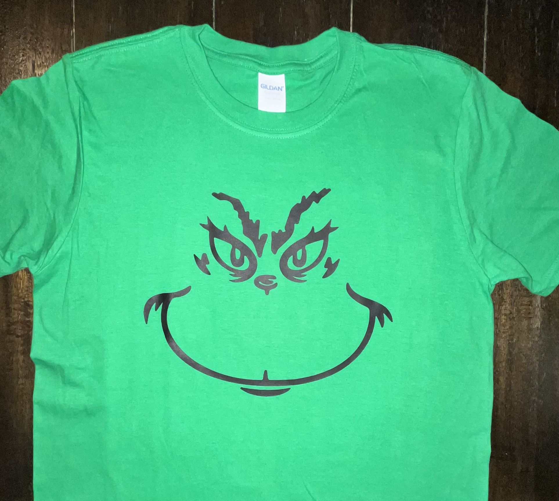Grinch Shirt $8 Sz Med