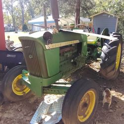 John Deere Tractor 
