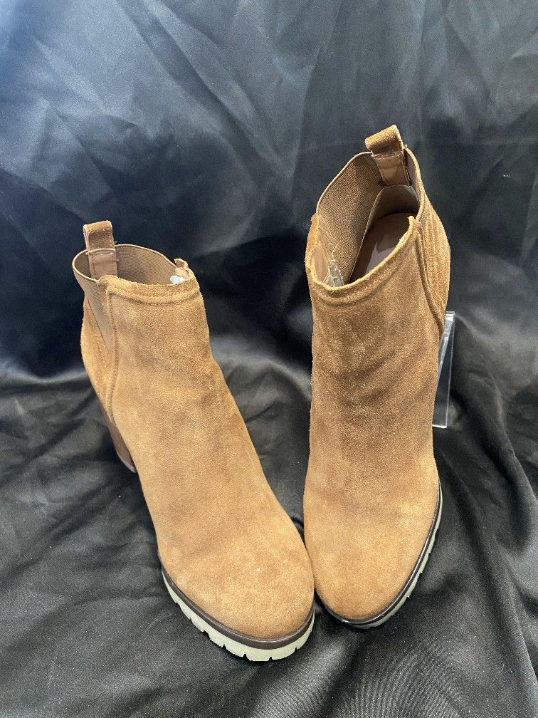 Camel Color Boots