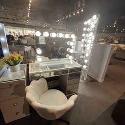 Mirrored 2PC Vanity Table Set