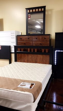 Full/queen bed. Dresser and mirror. ONLY $500