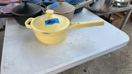 Pans and pots  Comes with 8.5 inch pot non stick  Brand: our place  Brand new  Pick up in sun valley  Cash only