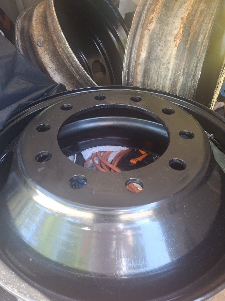 Freightliner M2 106 Wheel π