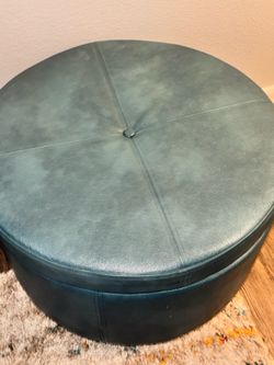 Storage ottoman