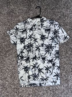 white & black palm tree button up shirt size L (14-16)