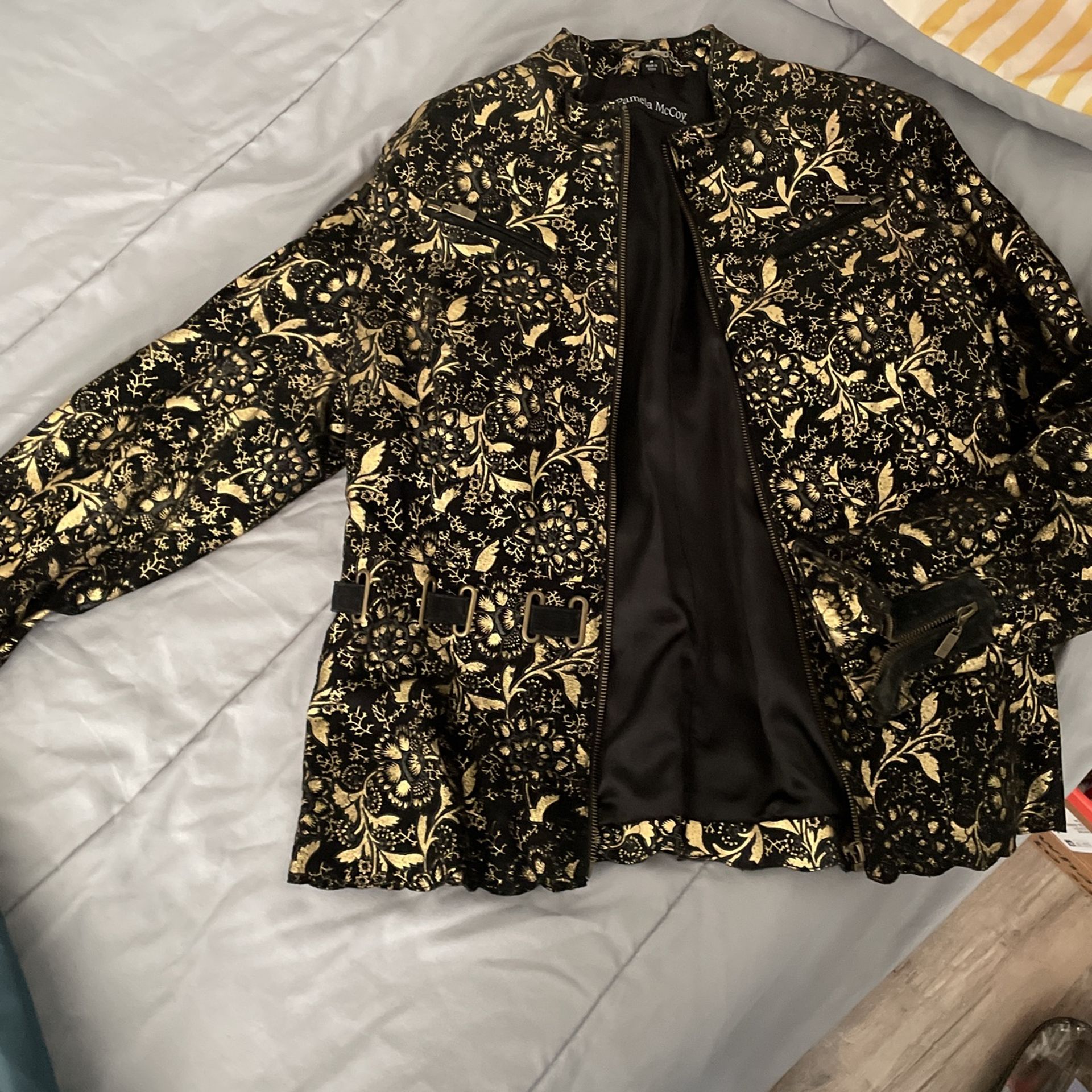 Pamela McCoy leather jacket black and gold medium size