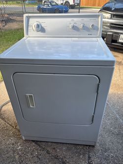 Secadora eléctrica, 220 Volts, en Mesquite, Texas, $ 120 dlls