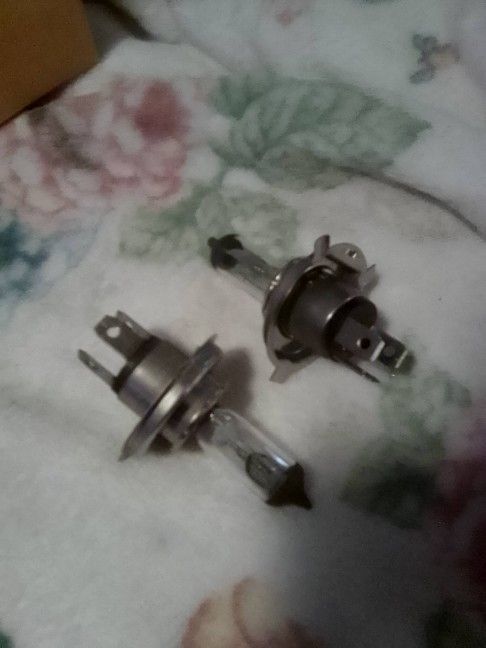 Headlights (Set Of 2)