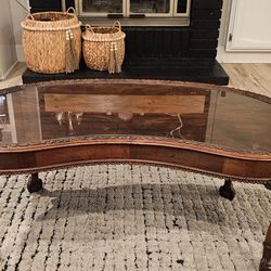 Vintage clawfoot kidney bean shape coffee table