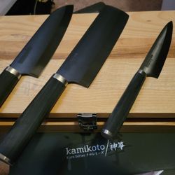 Kamikoto Knives - Kuro Series 