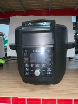 Instant Pot - Duo Crisp with Ultimate Lid Multi-Cooker + Air Fryer, 6.5 Quart - Black #970
