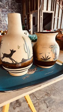 Vintage Betty Selby Signed Vases
