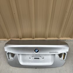 2011 Bmw E90 328i Trunk Shell