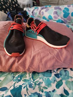human race shoes