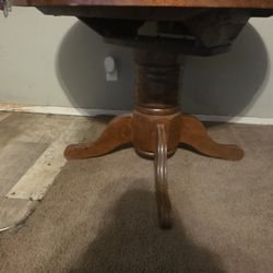 Kitchen Table With Built In Leaf 