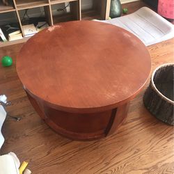 Coffee Table With Wheels & Blanket Basket