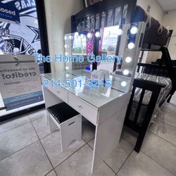 Makeup Vanity With Music 