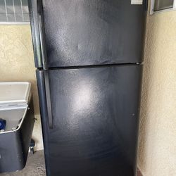 Frigidaire Refrigerator