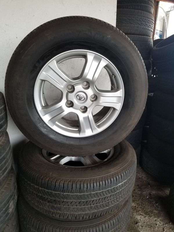 Toyota Tundra Tires/wheels 275/65/18 for Sale in El Cajon, CA - OfferUp