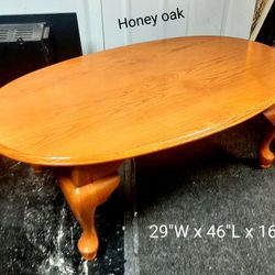Honey Oak Oval Coffee Table / Vintage Coffee Table /wooden Livingroom  Coffee Table 