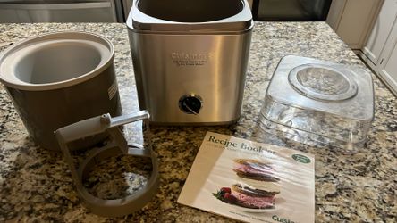 Cuisinart 2Qt Frozen Yogurt And Ice Cream Maker