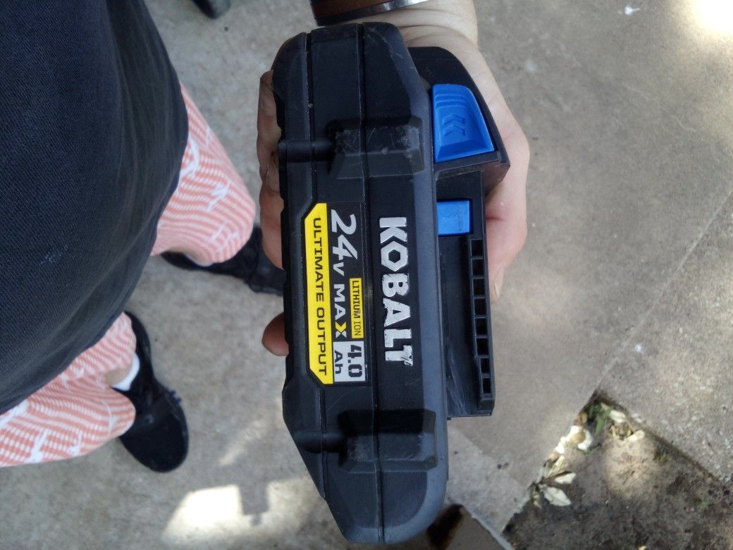 Kobalt Battery Fully Charged