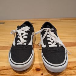 Vans Women's Shoes Size 7.5 Excellent Condition 