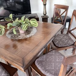 Dining Table With Chairs 
