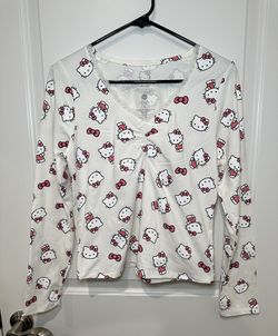 Hello Kitty Long sleeve Shirt 🎀