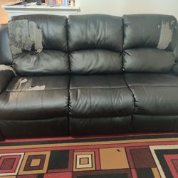 Manual Reclining Sofa  Free Pickup 
