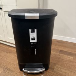 simplehuman 50 Liter / 13 Gallon 