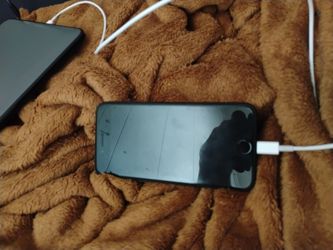 iPhone SE (2nd)