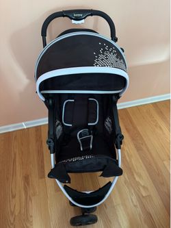 Harmony stroller used at the house only