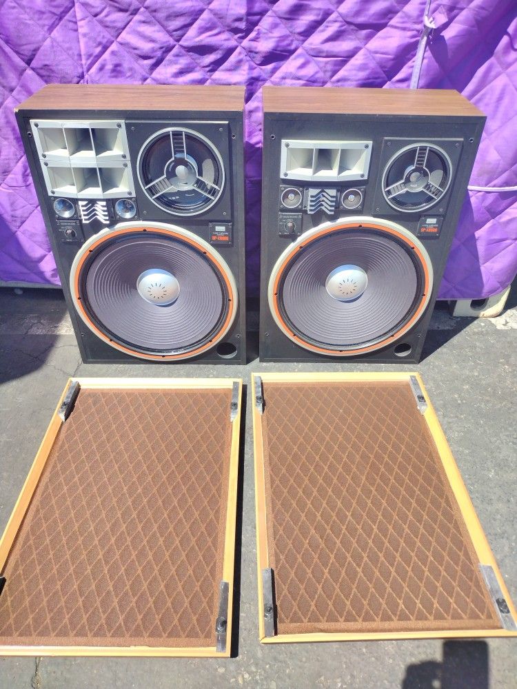 Sansui Speakers SP X9900 AND SP X8900
