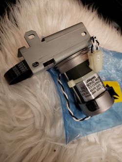 MOTOR - TS3728N82E8 Sell Rodrigo 