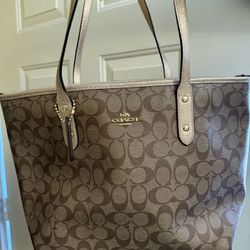 Coach City Tote Bag And Francesco Biansia shoulder bag