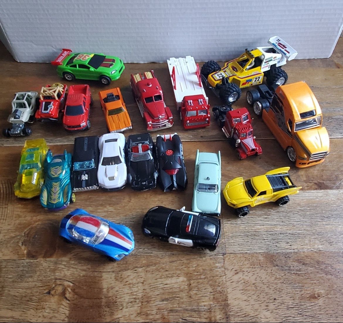 Mix Bundle of Hot Wheels & Other Brands