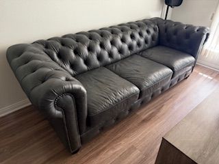 Genuine Leather Chesterfield 95" Rolled Arm Sofa