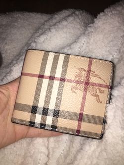 New burberry wallet