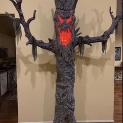 Halloween Murderous Maple Scary Halloween Prop Home Accents Holiday