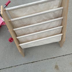 Kids Book Display Shelf