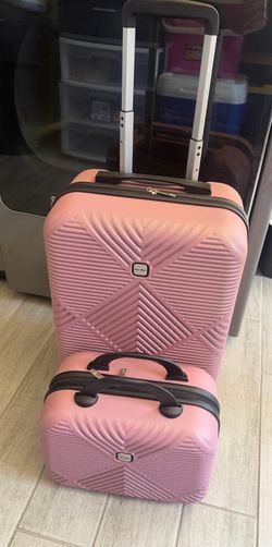New Travel Size Suite Case/ Carryon