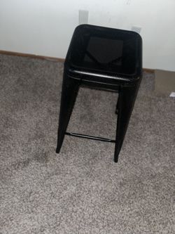 Black Bar Stools For Sale! 