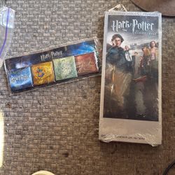 Harry Potter Two Disc Special Edition DVD And 4 Pins 