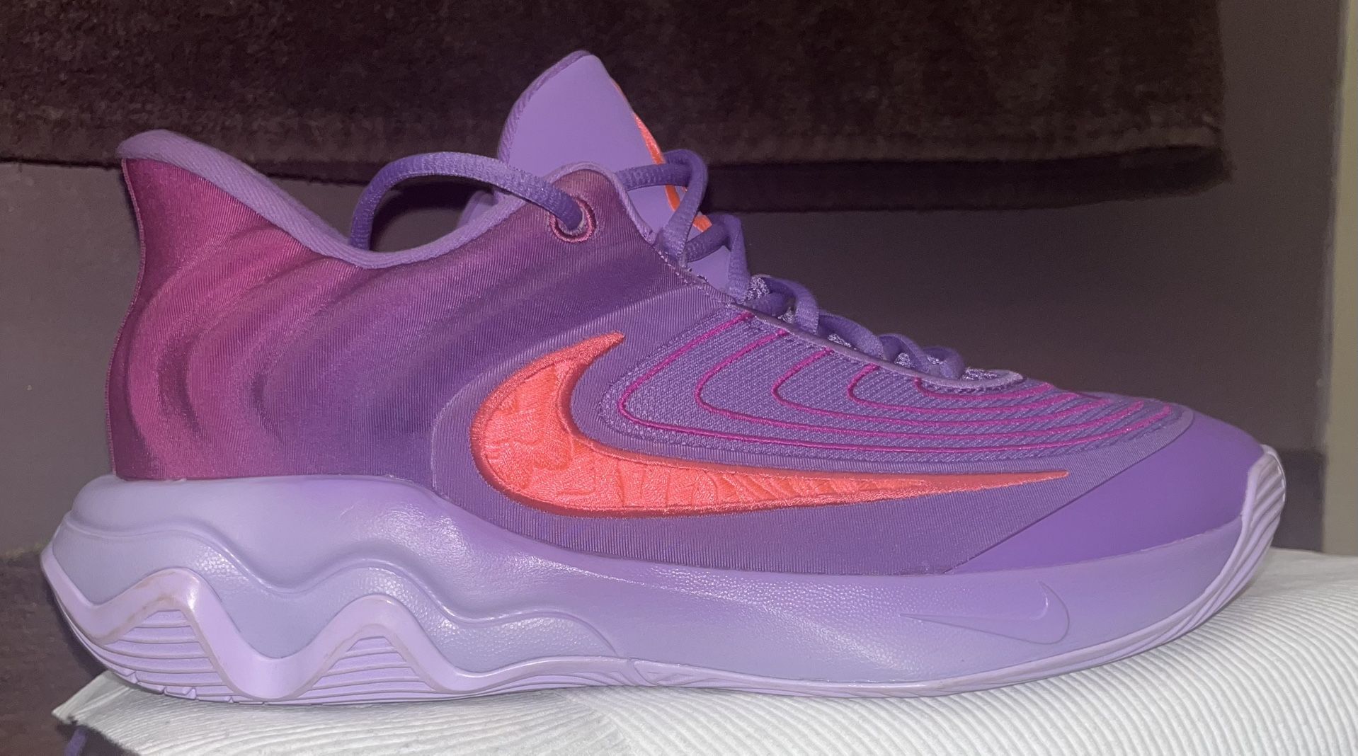 (NEW) Nike Giannis Immortality 4 - ...Unisex Size 11