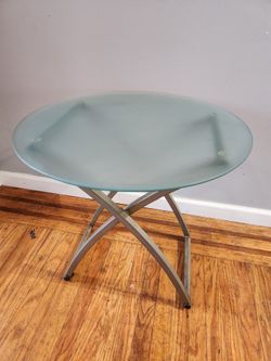 Nice Metal Base with Fogged Glass Round Top Side End Table