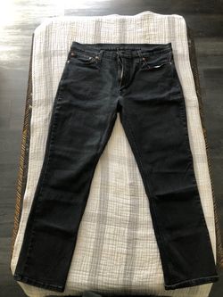 Men’s Levi’s slim Jean size 38x30