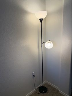Floor lamp