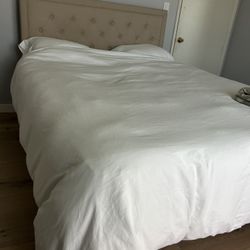 Queen Bed Frame With Heading 