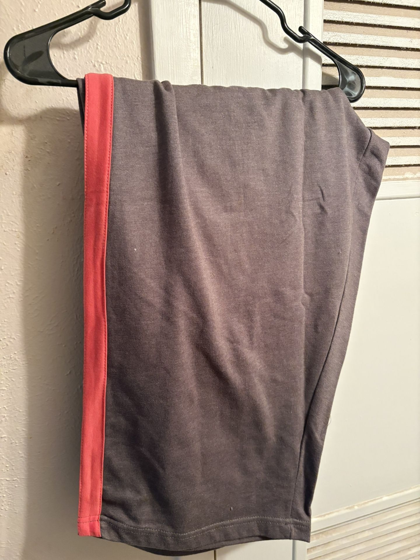 New Grey And Orange Capris